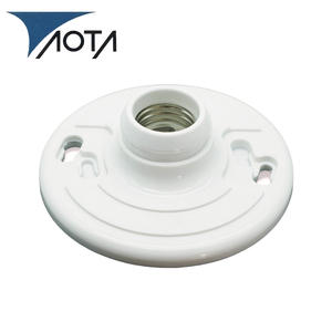 Base para Bombilla <span class=keywords><strong>AOTA</strong></span> de Alta Calidad, E26, Niquelada, Goma, 660W, 250V, Portalámparas con 1 Año de Garantía, Diseño Conveniente y Seguro - Product Image 5