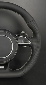 Volant <span class=keywords><strong>Audi</strong></span> <span class=keywords><strong>S</strong></span>-<span class=keywords><strong>Line</strong></span> personnalisé avec palettes de changement de vitesse en cuir perforé et fibre de carbone, compatible avec les modèles A3/A4/A5/A6/A7/<span class=keywords><strong>Q3</strong></span>/Q5/Q7/R8/RS - Product Image 6