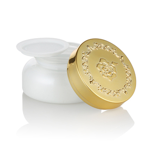 Envase cosmético dorado de último estilo 30g 50g Tarro de cristal de crema facial con tapa dorada en relieve - Product Image 3