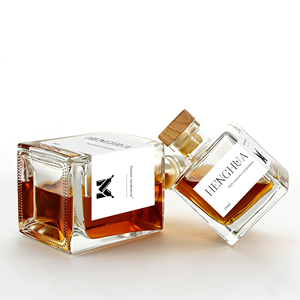 Vente directe d'usine, bouteille en verre carrée de 500 ml pour gin, tequila, rhum, <span class=keywords><strong>liqueur</strong></span>, brandy, <span class=keywords><strong>cognac</strong></span> - Product Image 4