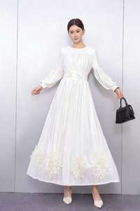 Nouvelle Arrivée Robe de Soirée Élégante Coupe A-Line Plissée et Froncée Longueur Genou Col en V Manches Bouffantes 100% Polyester Écologique pour Femme - Product Image 5