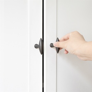 Maxery <span class=keywords><strong>Poignée</strong></span> de meuble fusiforme en fer antique ORB <span class=keywords><strong>Poignée</strong></span> d'armoire en laiton massif de qualité supérieure pour placard, commode, armoire et porte - Product Image 4