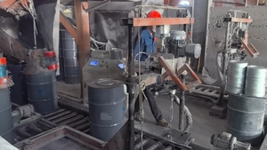 Carburo de Calcio <span class=keywords><strong>CaC2</strong></span> 50-80mm 99% Puro 295-310L/kg Gas Acetileno en Tambor de 50kg para Corte y Soldadura de Metales - Product Image 4