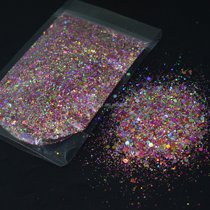 Sacs transparents de 2 oz en polyester à haute teneur en paillettes écrasées holographiques irrégulières pour l'artisanat des ongles en résine - Product Image 6