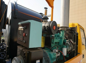 Camión Reparador de Baches de Asfalto Móvil CMEC con Bomba y Motor, Capacidad de 6t, Productividad de 3-5T/h, Sistema Totalmente Hidráulico - Product Image 6