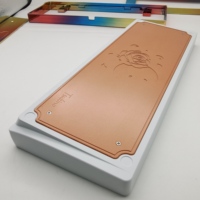 Clavier mécanique en Aluminium anodisé, 60 pièces, avec plaque en laiton, fraisage cnc, pièces en Aluminium anodisé, OEM