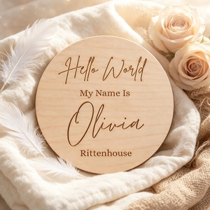 Panneau d'annonce de naissance personnalisé gravé au laser, en bois, pour nouveau-né, accessoire photo, durable, prix usine - Product Image 1