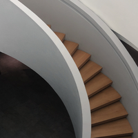 Prima Maßgefertigte Wendeltreppe mit Stahlrahmen, Holzstufen und Edelstahl-Handlauf - Platzsparende Treppe für Dachböden und Kleine Häuser