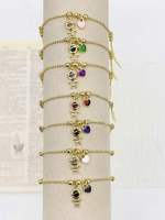 Bracelet en chaîne dorée avec perles de cristal colorées, breloques pendantes en zircon et gemmes de formes variées (cœur, carré, ovale, goutte d'eau, marquise)