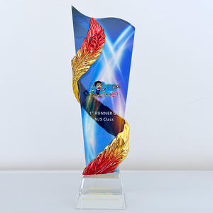 Trofeo <span class=keywords><strong>de</strong></span> cristal óptico con impresión a todo color <span class=keywords><strong>de</strong></span> plumas <span class=keywords><strong>de</strong></span> resina <span class=keywords><strong>rosa</strong></span> dorada, 2017 - Product Image 4