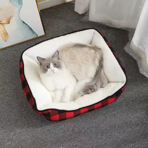 Cómodo y suave estampado a cuadros negro y rojo, acogedor, moderno, para mascotas, sofá de lujo, cama para perros y gatos - Product Image 5