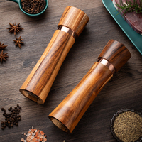 Moulin à sel et à poivre en bois d'acacia de 8 pouces Gadget de cuisine Moulin à poivre manuel Ensemble de poivrière en bois à noyau en céramique
