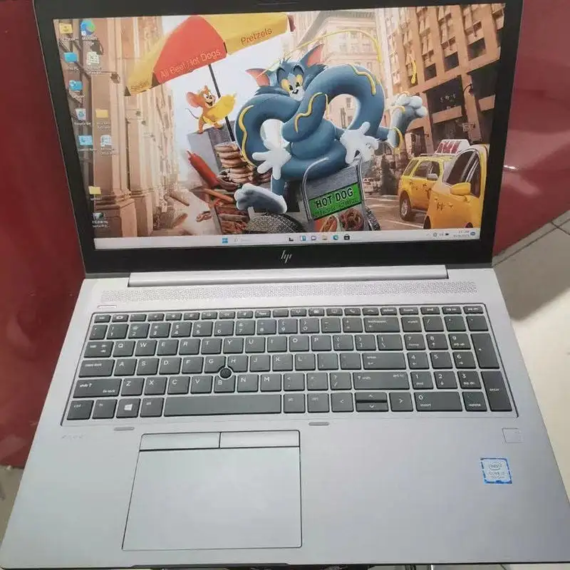 HP Zbook 15u G5 코어 I7 8 세대 32 Gb 램 및 1 ~ 2g 그래픽 카드