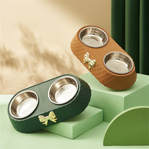 Mangkuk Makan & Minum Anjing & Kucing Ganda dengan Aksen Emas, Terbuat dari Stainless Steel yang Dapat Dilepas, Tempat Makan & Minum Hewan Peliharaan Mewah untuk Anjing & Kucing - Product Image 3