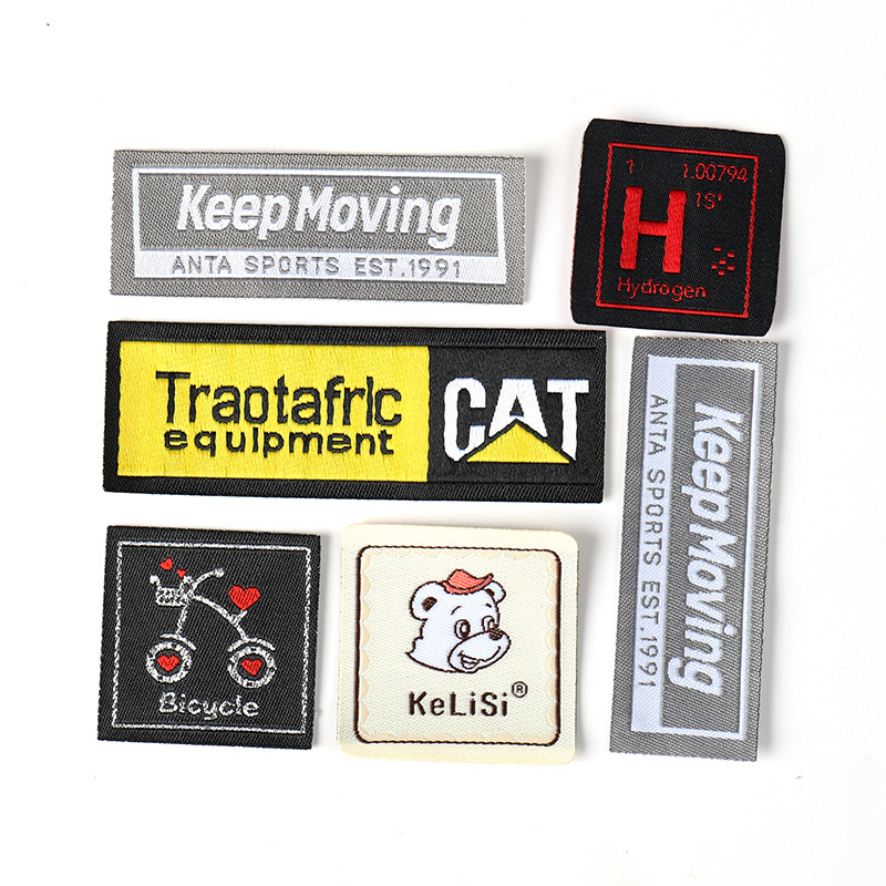 Оптовая продажа недорогих этикеток бренда дизайнерской одежды на заказ, включая бирку/ткань/Печать/вышивка/Печать/тканые этикетки