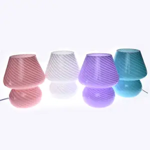 Corak lampu kaca jamur bergaris warna-warni gaya Vintage untuk lampu meja