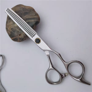 กรรไกรตัดผมแบบปรับแต่งได้ ขนาด 6.0 นิ้ว สแตนเลสสตีล กรรไกรซอยผมสำหรับคนถนัดขวา แบบใบมีดแบน - Product Image 5