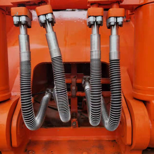 รถขุดตีนตะขาบ Doosan DX225LC มือสอง สภาพดี ขนาด 22 ตัน ชั่วโมงการทำงานต่ำ พร้อมเครื่องยนต์และชิ้นส่วนเกียร์ที่ยังใช้งานได้ - Product Image 6