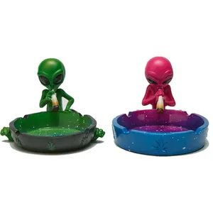 Asbak rokok Resin Alien desain kreatif, lucu kerajinan kustom baru dekorasi rumah