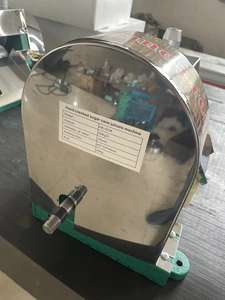 Presse-<span class=keywords><strong>jus</strong></span> <span class=keywords><strong>de</strong></span> canne à sucre manuelle et électrique, mini <span class=keywords><strong>extracteur</strong></span> <span class=keywords><strong>de</strong></span> <span class=keywords><strong>jus</strong></span> <span class=keywords><strong>de</strong></span> canne à sucre, presse-<span class=keywords><strong>jus</strong></span> <span class=keywords><strong>de</strong></span> canne à sucre ancienne, machine à presser <span class=keywords><strong>de</strong></span> qualité alimentaire, prix - Product Image 5