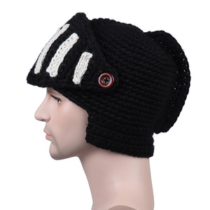 Gorros de invierno únicos y elegantes con diseño de <span class=keywords><strong>barba</strong></span> de bárbaro, orejeras cálidas, gorro de punto hecho a mano con casco de caballero y peluca divertida - Product Image 1