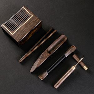 Juego de Seis Herramientas para la Ceremonia del Té de Ébano: Cuchara, Cepillo, Cuchillo, Utensilios para Preparar el Té, Hechos a Mano, Origen Dehua - Product Image 1