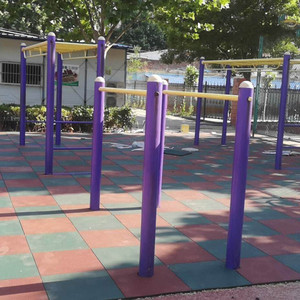 แผ่นยางปูพื้นยิมกลางแจ้ง Huachi ทนทานต่อการสึกหรอ สีเดียว หนา 15-50 มม. รับประกัน 1 ปี ใช้ได้ทั้งภายในและภายนอกอาคาร ดูดซับแรงกระแทก - Product Image 5