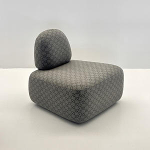 Sillón de Madera Maciza con Tapicería de Alta Calidad, Sillón de Descanso, Sofá Individual para Sala de Estar o Dormitorio, Colores Personalizables - Product Image 2