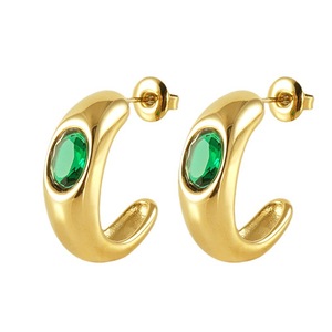 Haute qualité poli 18K plaqué or brillant irrégulier vert Zircon émeraude incrusté en forme de C crochet boucles d'oreilles cadeau pour femmes filles - Product Image 1