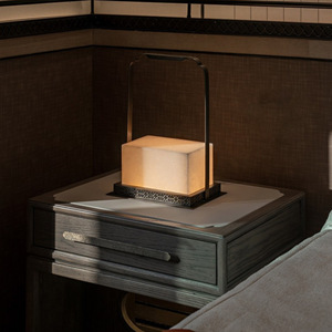 Lámpara de mesa minimalista, cubo de mármol, fuente de luz LED, control de interruptor para estudio, dormitorio, sala de estar, iluminación decorativa - Product Image 2