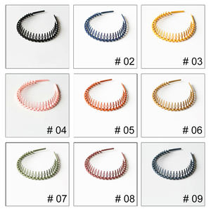 عصابة رأس كورية ملتوية مموجة بلون واحد بسيطة متعددة الاستخدامات من الراتنج غير قابلة للإنزلاق ، طوق شعر بغسل كبير للوجه ، ربطات شعر مقطوعة - Product Image 5