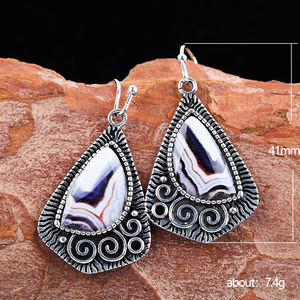 Orecchini Pendenti Boho per Donne, Finitura Anticata, Gioielli Etnici di Tendenza - Product Image 5