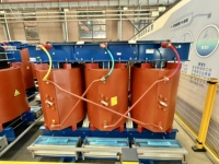Transformateur sec à résine époxy 30kVA-2500kVA triphasé 13.8kV capacité personnalisée 220V-660V pour la distribution d'énergie électrique