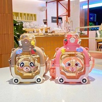 1000ML DIY Cartoon Beer Kinder Drinkfles met Riempje BPA-Vrij Lekvrij Thee-infuser & Dubbele Rietje voor Buitengebruik