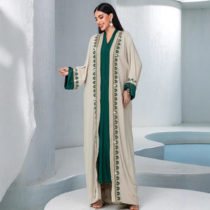 Vente à Durée Limitée : Ensemble Abaya 2 Pièces pour Femmes, Grande Taille, Bordure en Dentelle, Manches Longues, Kaftan Ouvert sur le Devant, Vêtements Islamiques de Dubaï - Product Image 1