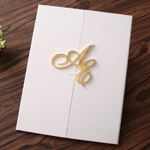 Inviti di Nozze Economici in Stile Libro con Copertina Rigida, Accessorio in Acrilico con Monogramma e Biglietti d'Invito Personalizzati, Stile Australiano - Product Image 5