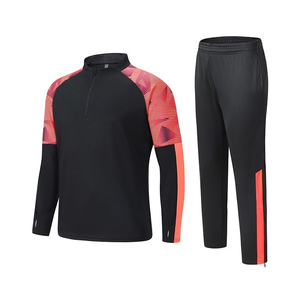 Conjunto de Chándal de Entrenamiento de Fútbol Personalizado OEM para Hombre, Top de Fútbol de Secado Rápido con Media Cremallera y Pantalones Ajustados - Product Image 4