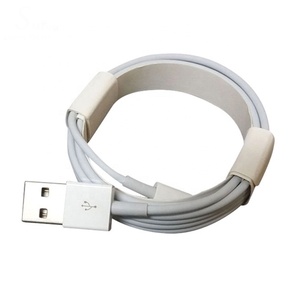 En stock, câble de données USB de haute qualité de 2 m (6,6 pieds) avec connecteur 8 broches pour les anciens <span class=keywords><strong>iPhone</strong></span> <span class=keywords><strong>7</strong></span>, 8, X, Xs, XR, <span class=keywords><strong>11</strong></span>, 12, 13, 14 Pro Max - Product Image 1