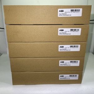 Suisse _BB 3HAC025097-001 DSQC639 Ordinateur principal de contrôle robotique _BB Robot <span class=keywords><strong>IRC5</strong></span> Module PLC Neuf et original - Product Image 6