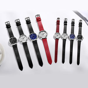 Elegante Juego de Relojes para Él y para Ella, Relojes de Cuarzo con Tres Subesferas y Correa de Cuero, Regalo - Product Image 4