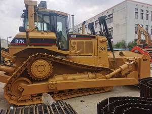 Bulldozer de cadenas D7R original sin modificar, modelo 2016, con cucharón de 1.38 m y peso operativo de 20 toneladas, maquinaria para inspección por video, China. - Product Image 3