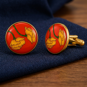 Boutons de manchette en laiton émaillé faits à la main, design tulipe jaune, base rouge, finition dorée, marque Mayrabygungun, cadeau pour homme, anniversaire de mariage - Product Image 6