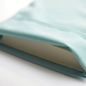 Sacs d'emballage personnalisés pour vêtements et foulards, pochettes de type enveloppe, housses anti-poussière en coton, sacs en tissu à rabat, impression sérigraphique personnalisée - Product Image 3
