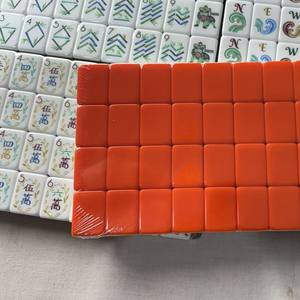 Set Mahjong Mewah Vancor Model 190 dengan Ukiran Laser Warna Oranye, Pengiriman 29 Hari, Gaya Amerika, Empat Lapisan Akrilik untuk Hiburan - Product Image 2