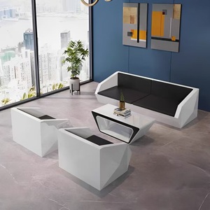 Divano Moderno Minimalista di Design, Stile Banquette Laccato, Tavolino da Caffè <span class=keywords><strong>e</strong></span> Divano Creativo Minimalista Moderno - Product Image 2