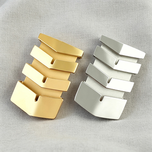 Hebilla de Cinturón Metálica Estilo Armadura Geométrica en Oro/Plata Cepillado, Hebilla Deslizante Resistente y Duradera para Cinturones Tácticos y Casuales para Hombre - Product Image 1