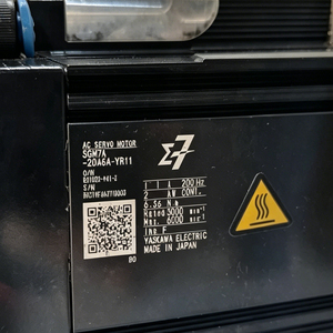 มอเตอร์ SGM7A-20A6A-YR11 2kW Sigma-7 พร้อมเอนโค้ดเดอร์ ABS 24 บิต แกนภายนอกสำหรับหุ่นยนต์ SGM7A-20A6A-YR11 มีสินค้าในสต็อก - Product Image 3