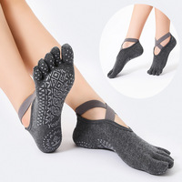 Chaussettes OEM de haute qualité en velours pour femmes Chaussettes à bout fendu Chaussettes de yoga à cinq doigts