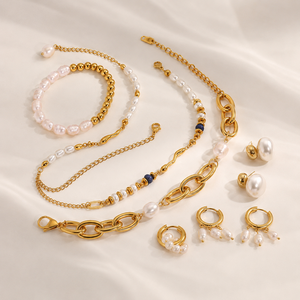 Pulsera Infantil Elegante de Acero Inoxidable con Baño de Oro de 18k y Perlas de Agua Dulce Irregulares, Ideal para Aniversario - Product Image 2