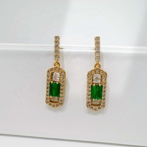 Precio de fábrica, pendientes de plata de ley 925 con oro de 14k, estilo occidental, a la moda, hip hop, grandes, para fiesta, con cruz geométrica, para mujer. - Product Image 5